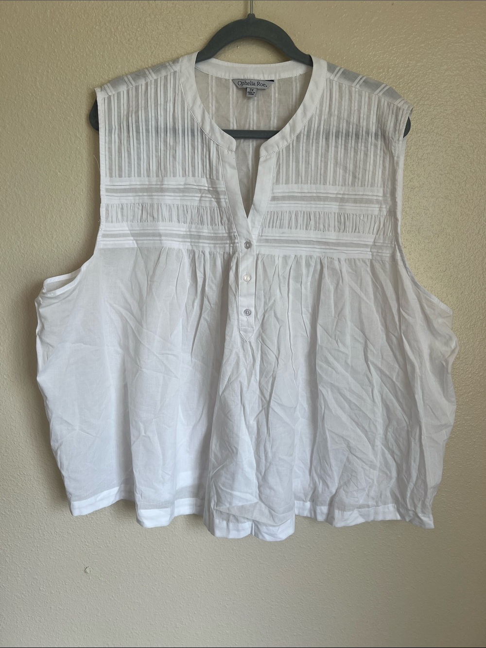 Cecilia Rose White Sleeveless Pintuck Henley Camisole